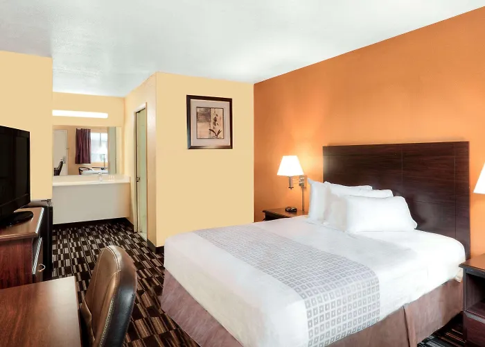 Howard Johnson By Wyndham Modesto Ceres